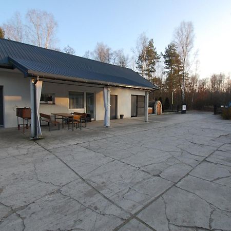 Letnia Oaza "Forsycja" Villa Sobienie Jeziory Exterior photo